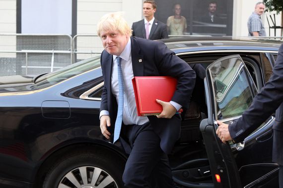 Johnson vill lagstifta mot förhalande av Brexit