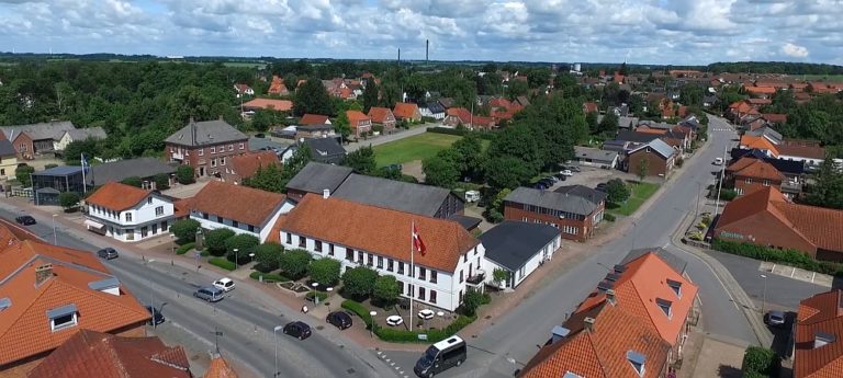 Paludan köper friskola i danska Rødding – tänker starta nytt trossamfund