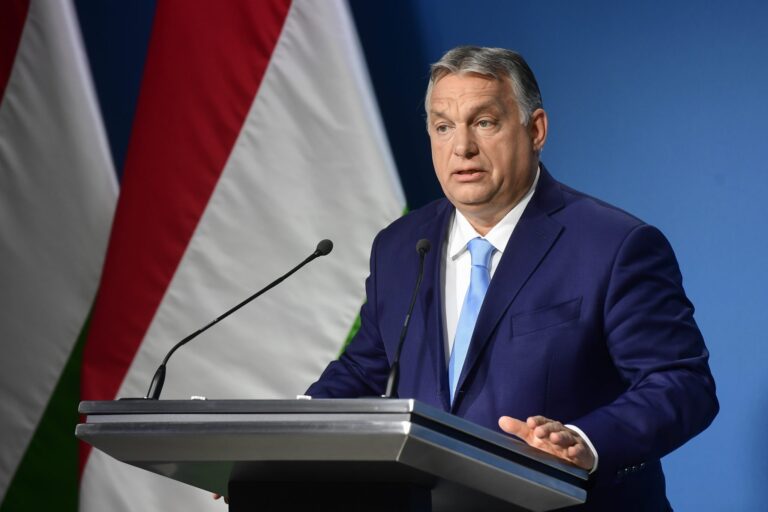 EU-kommissionen vill tvinga Ungern att tillåta sexuell propaganda riktad mot barn