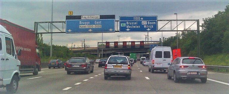 Lastbilsattack i Bryssel till följd av nya trafikbestämmelser