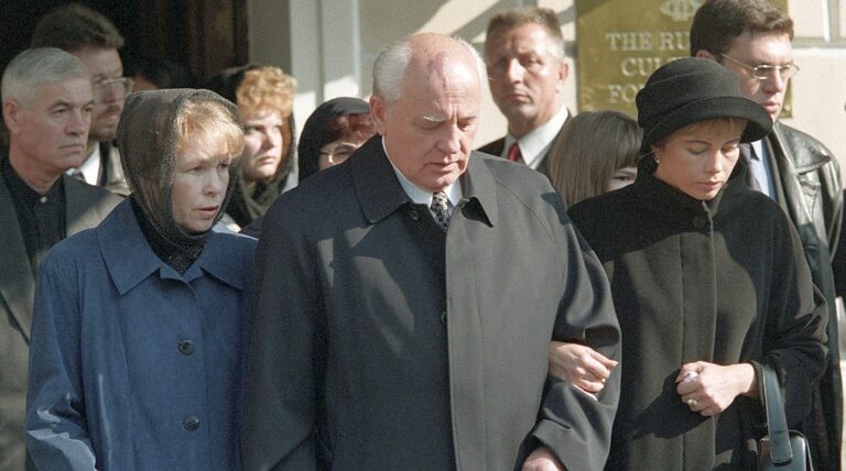 Michail Gorbatjov dör, 91 år gammal