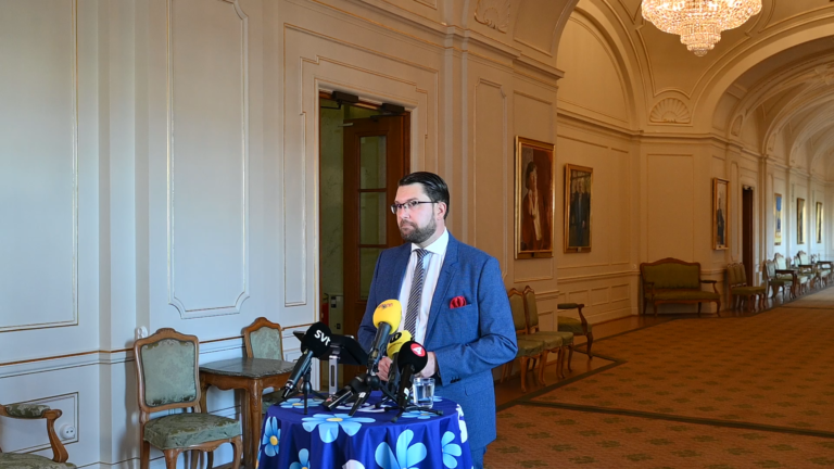 ”Socialdemokraterna är en fara för Sverige” – Jimmie Åkesson höll presskonferens