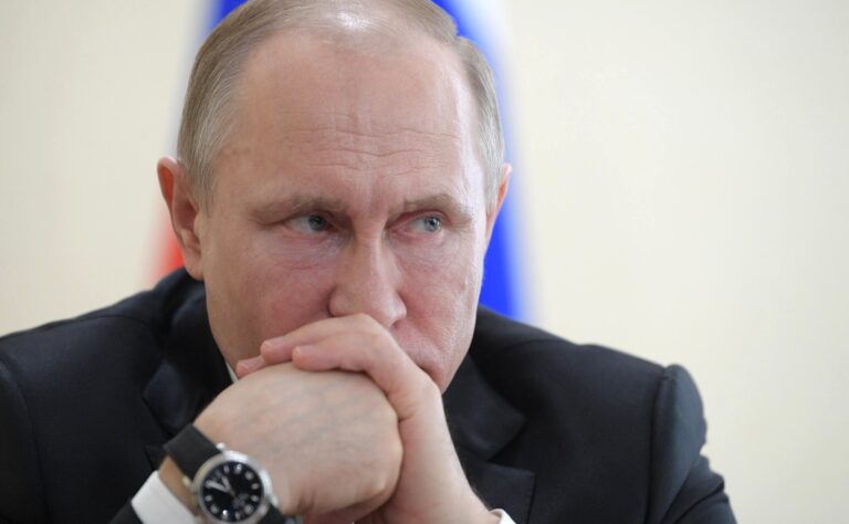 Putin kan fasa ut sig själv – eller slås ut