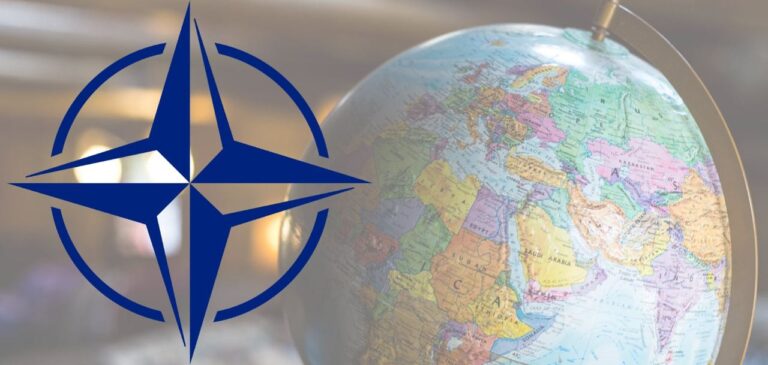 Nato: militär eller politisk allians?