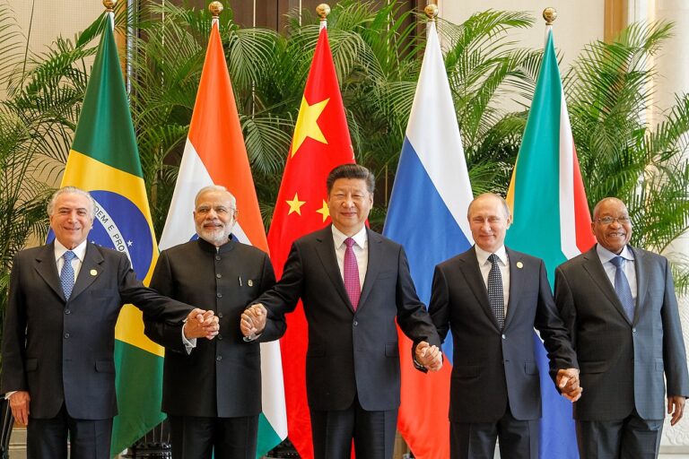 BRICS växer – utmanar världsordningen