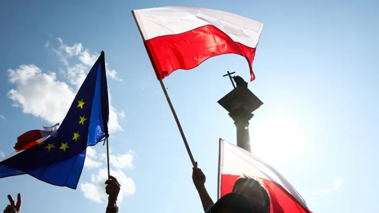 Mer Polen eller mer EU? Polackerna går till val!
